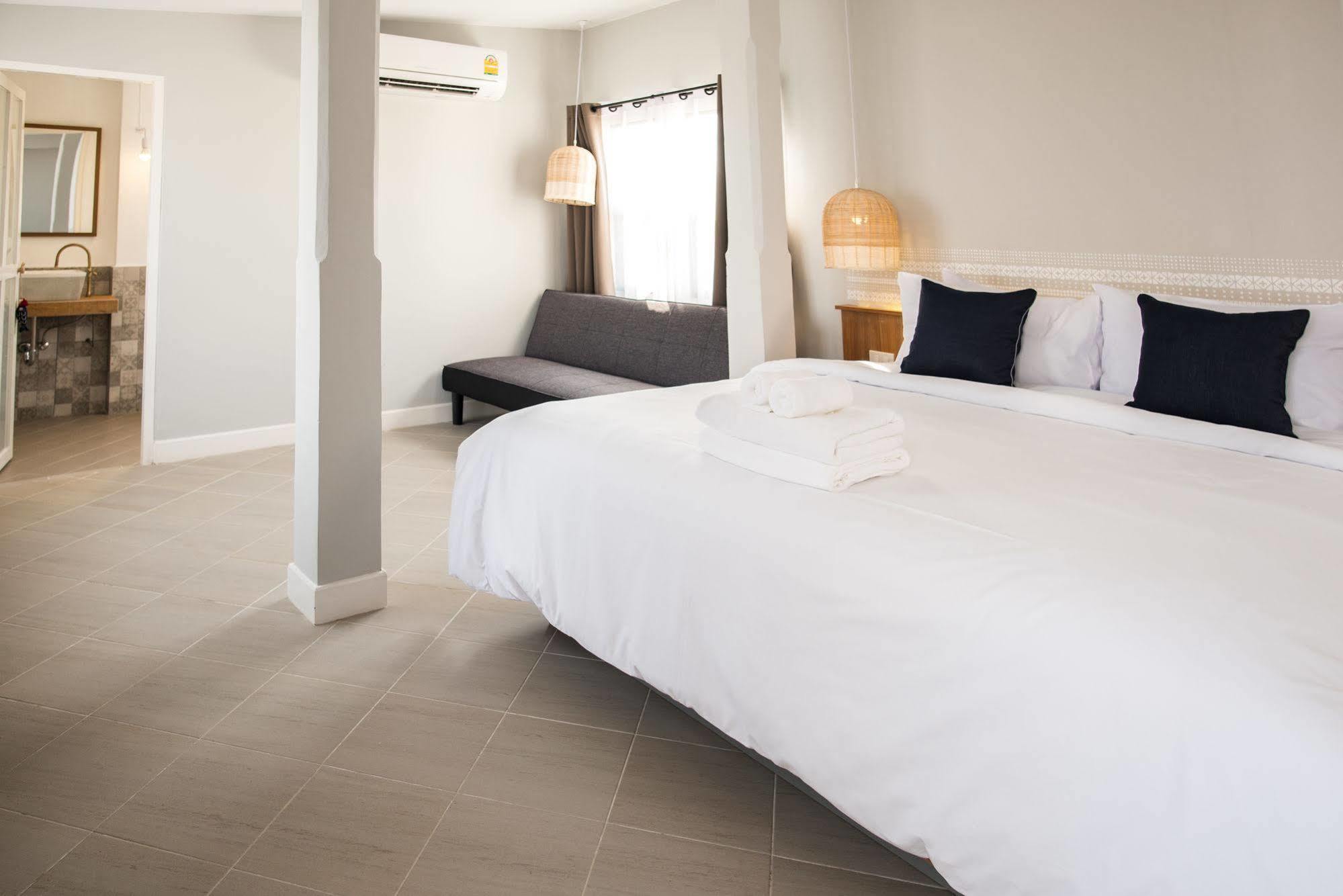 Thapae Happy House 2* Chiang Mai