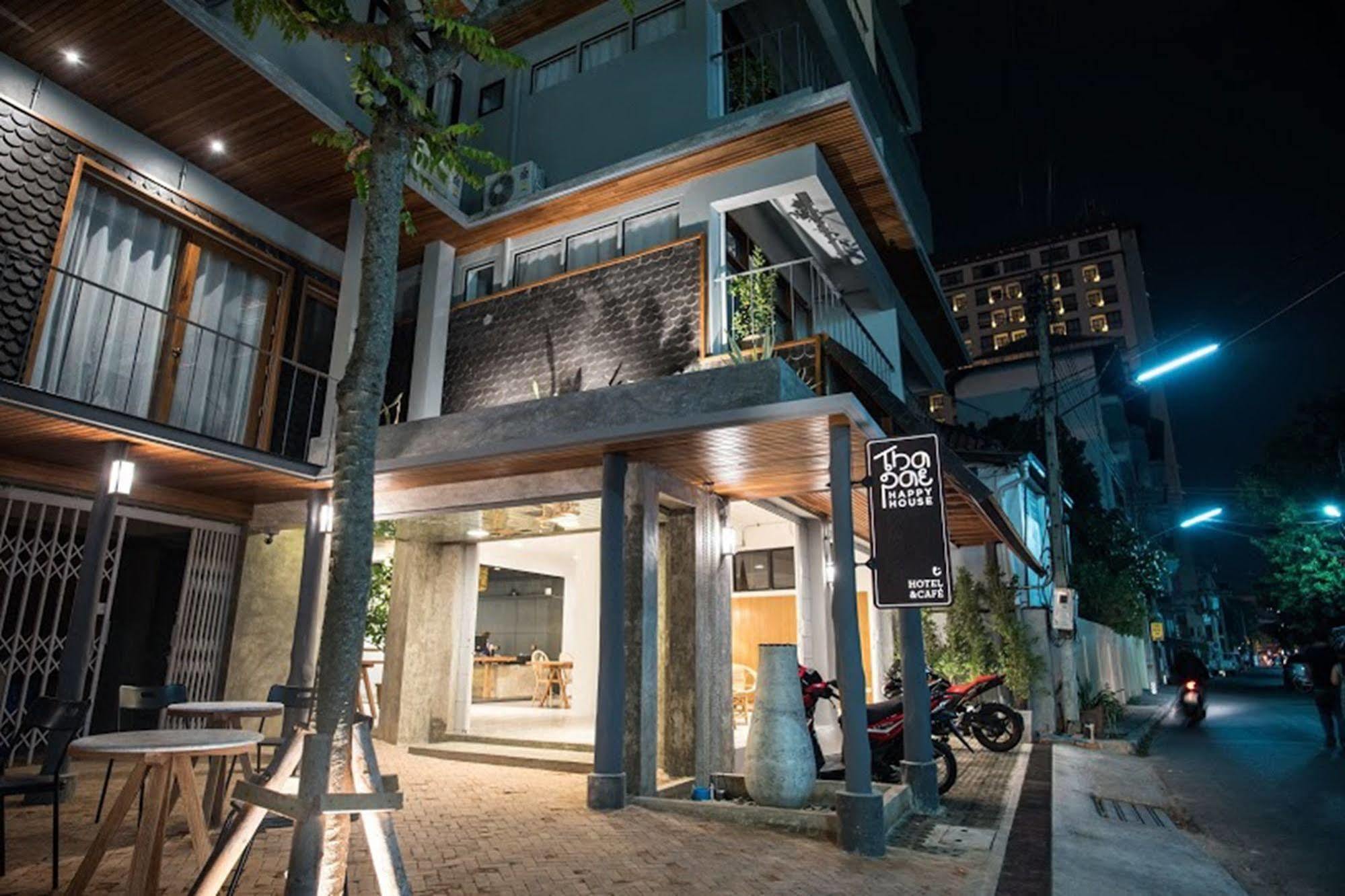 Hotel Thapae Happy House