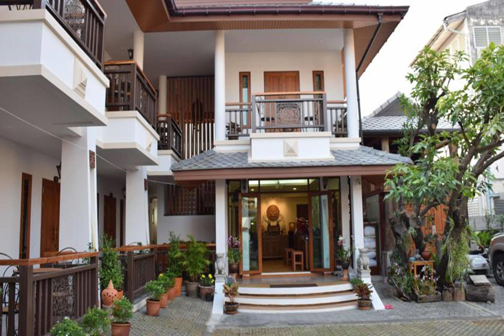Gordnuea Boutique House 3* Chiang Mai