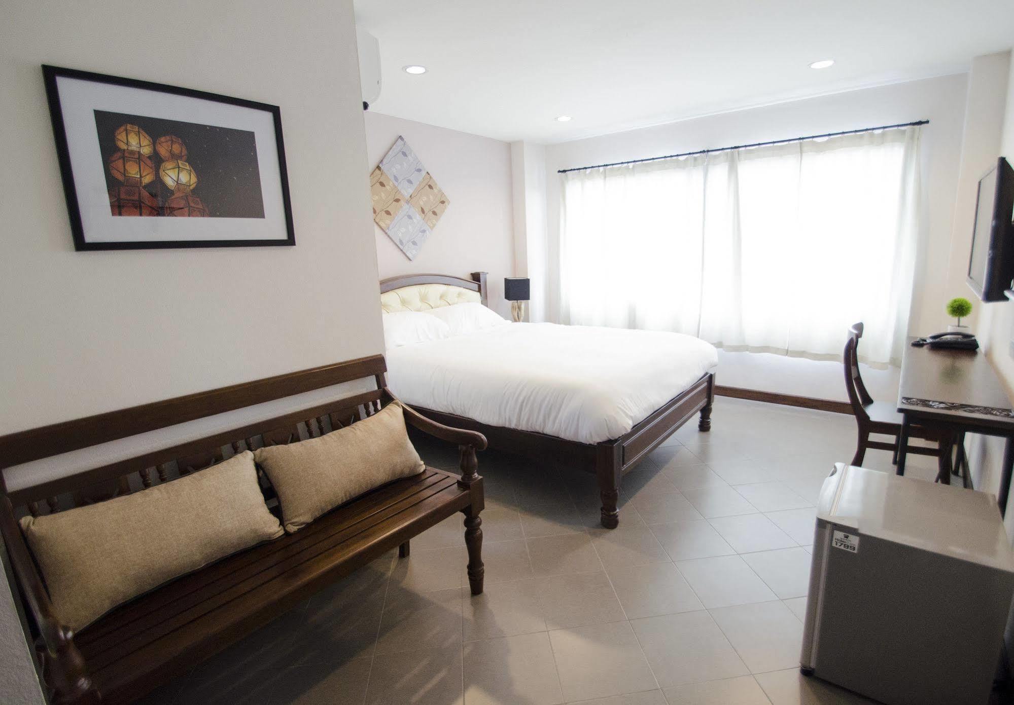 Sabai & Hostel