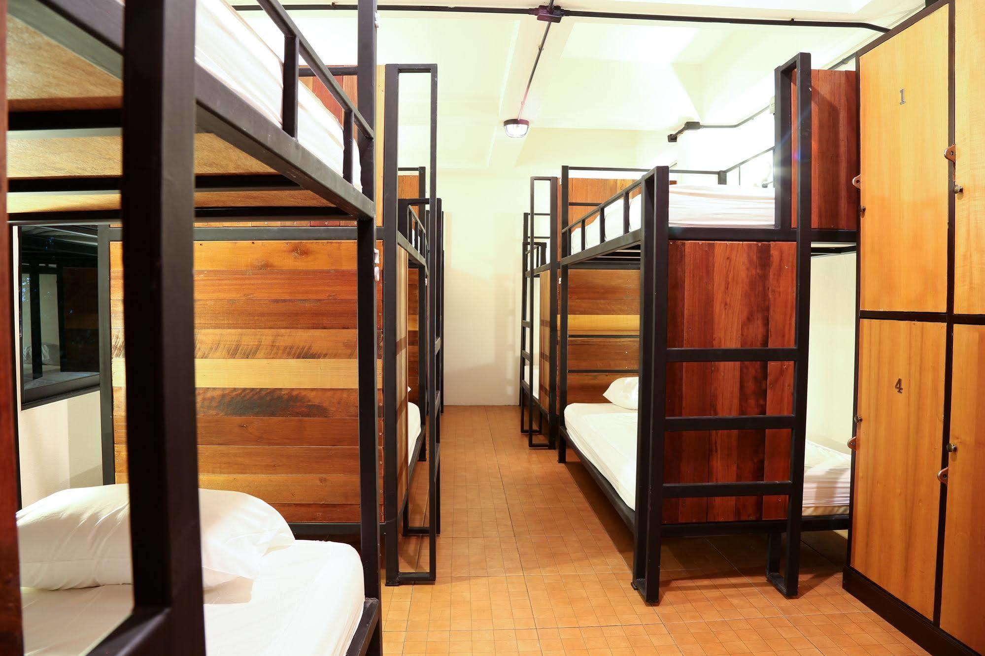 Sabai & Hostel *