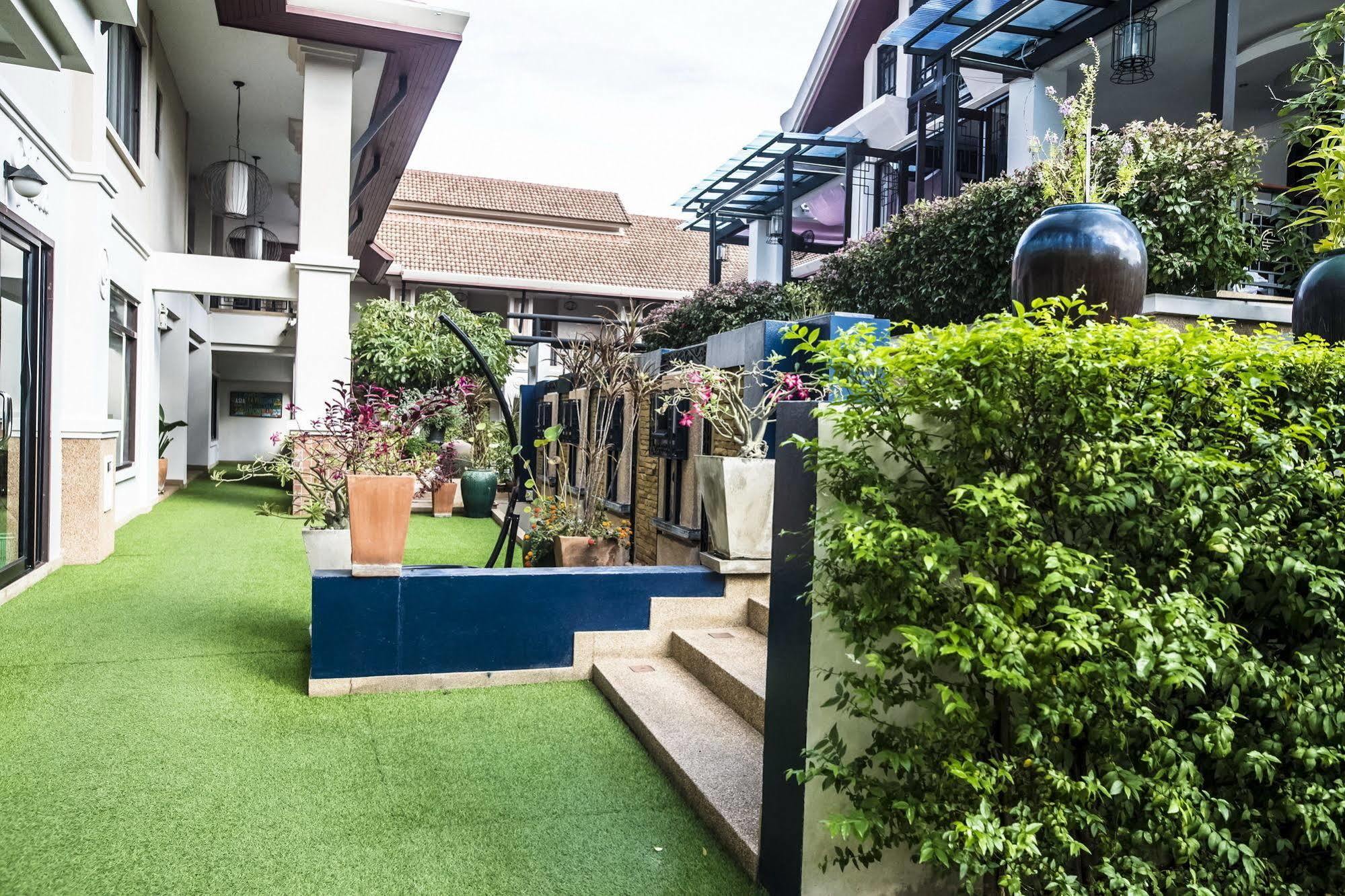 Glur Chiangmai Hostel