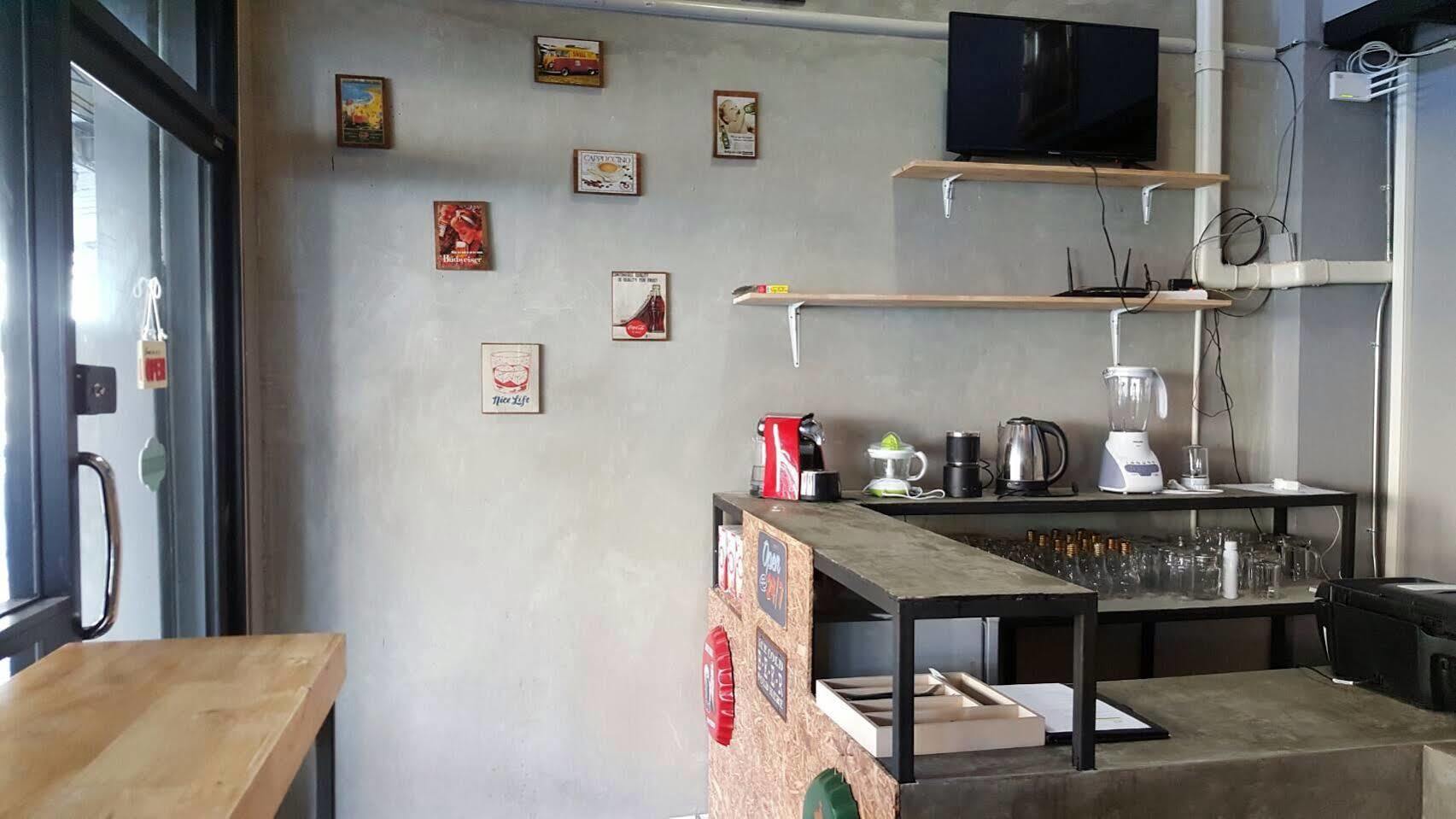 La Belle Nuit House Hostel