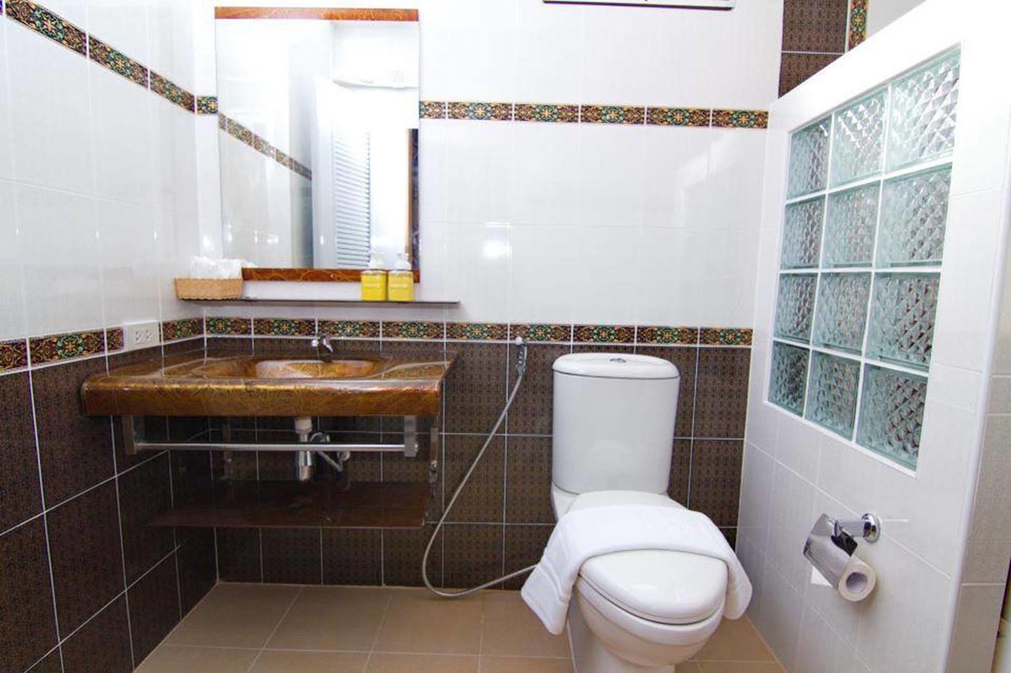 Chowdhury Boutique House 3* Chiang Mai