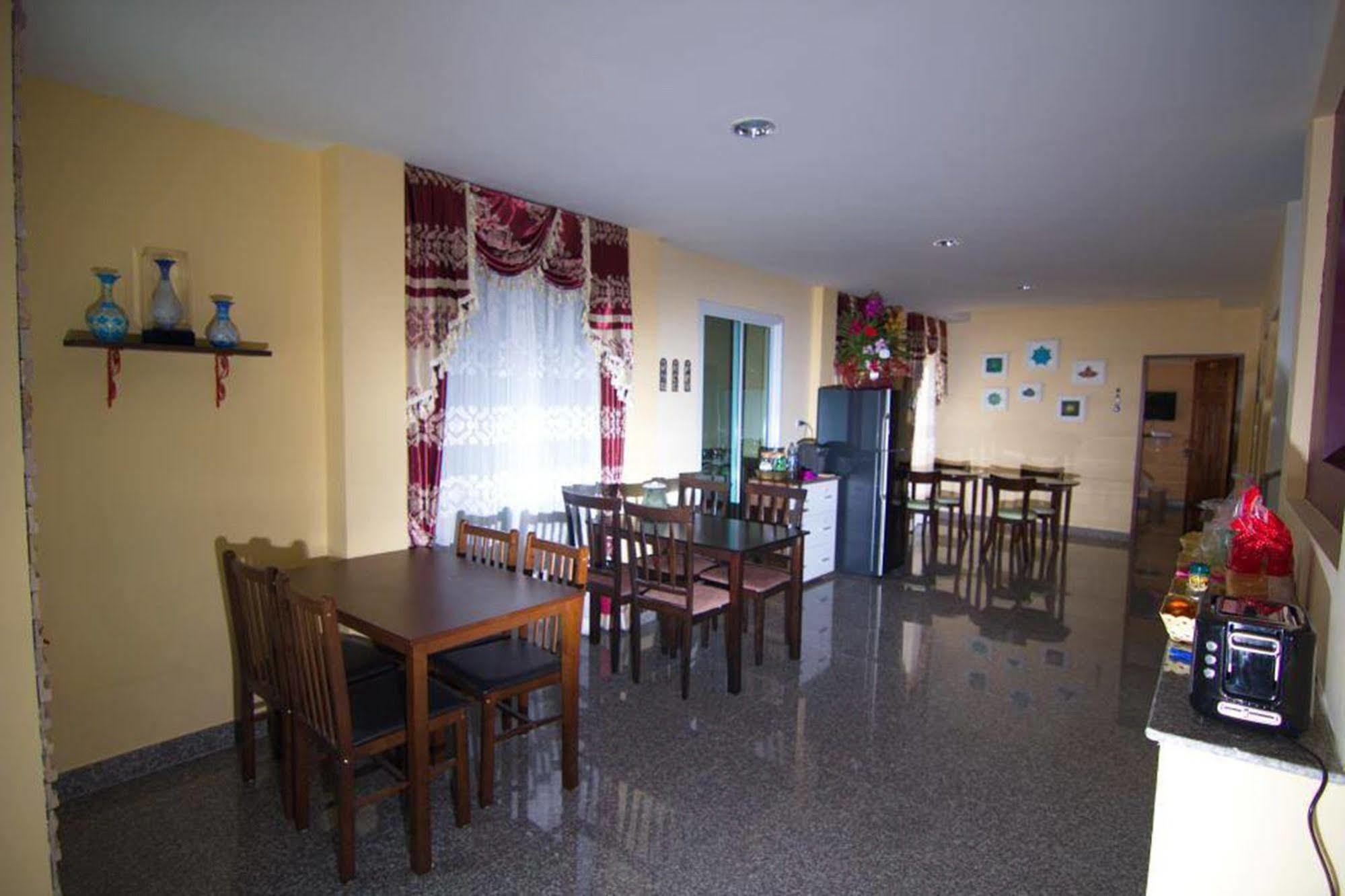 Gasthof Chowdhury Boutique House Chiang Mai