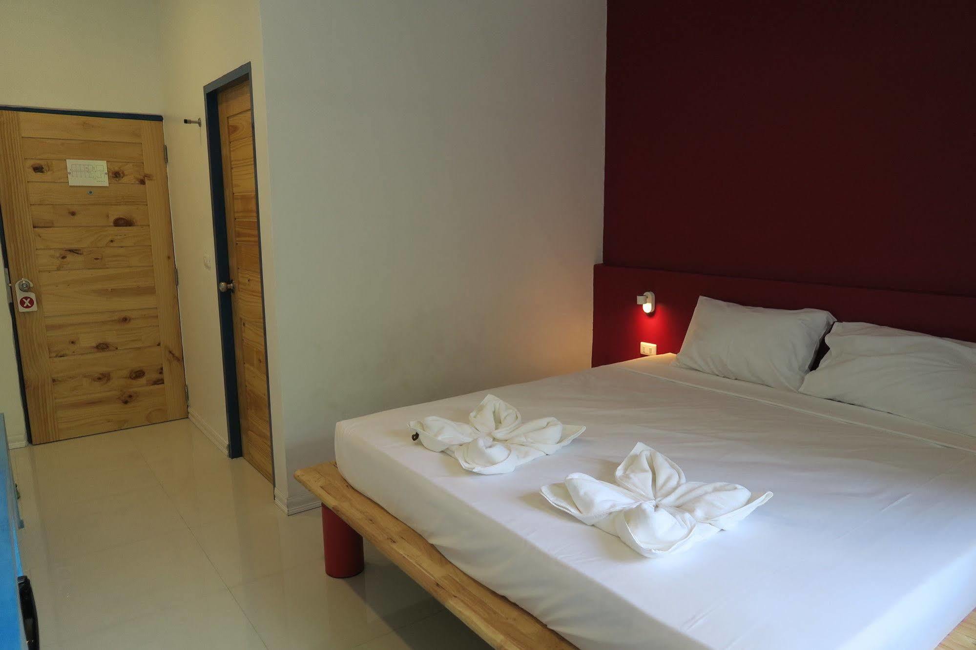 Montha Hotel 3*