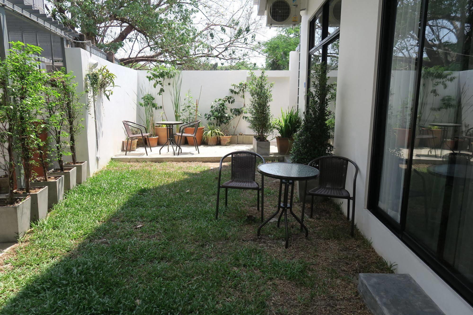 Hotel Montha Chiang Mai