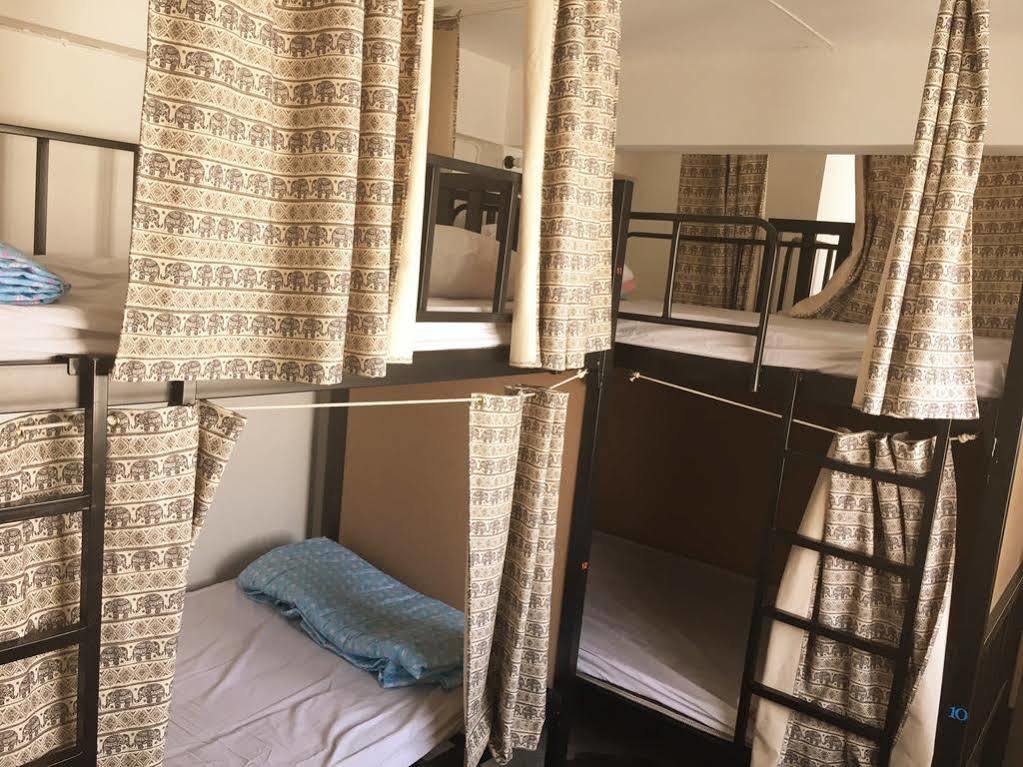 Hotel Sleep Box Cnx