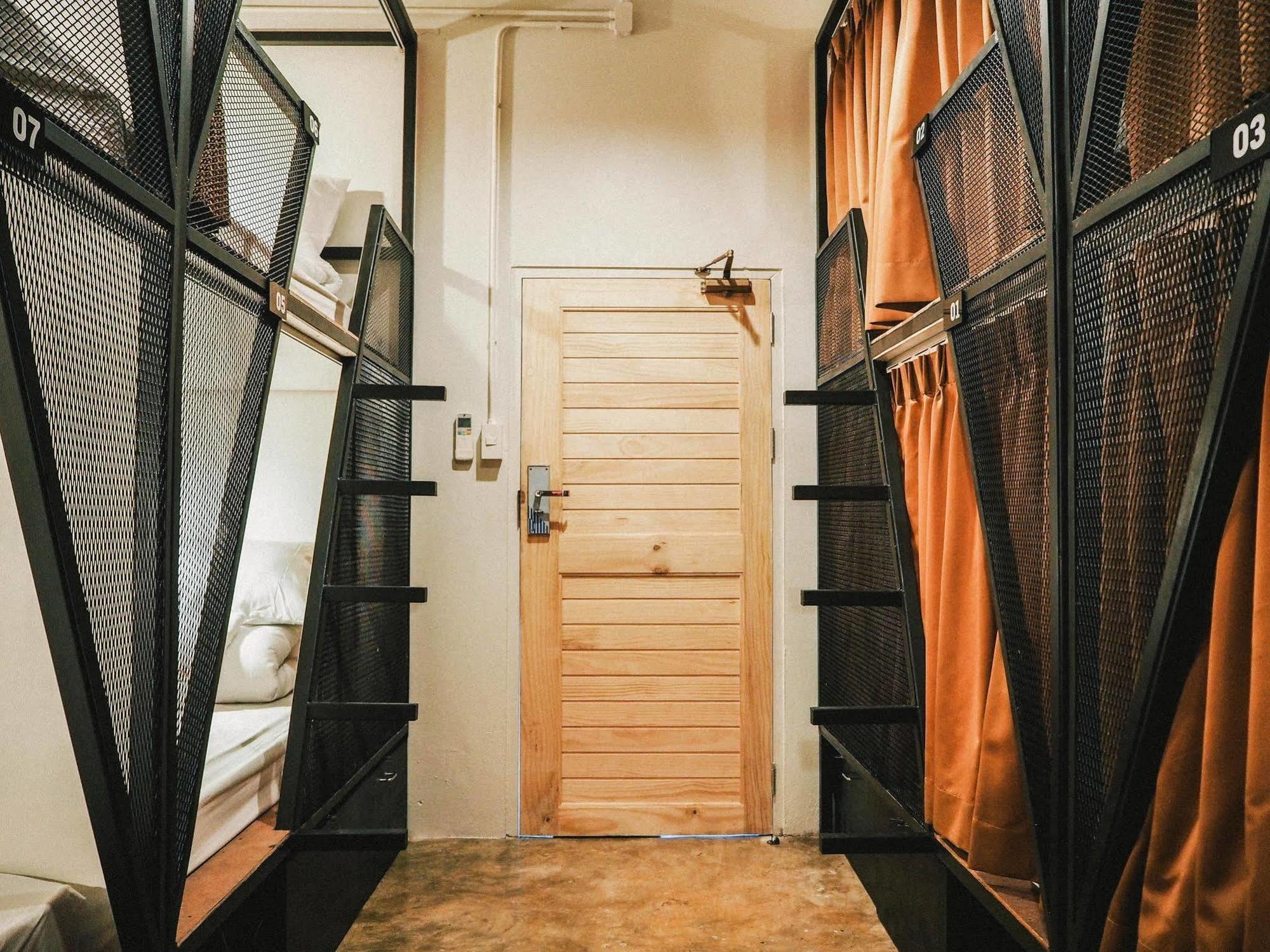 Muan Hotel 3*