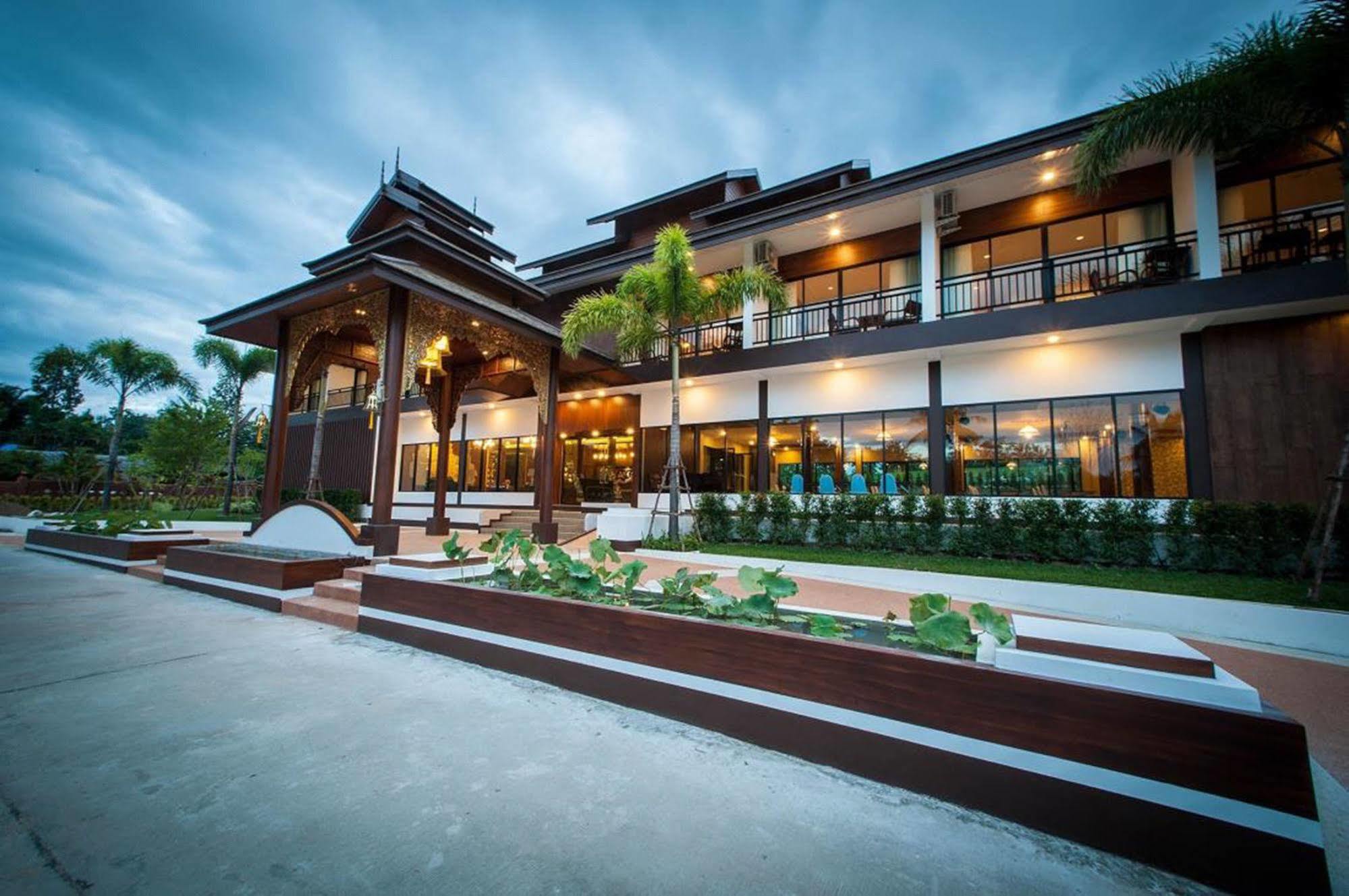 Moon Terrace & Resort Chiang Mai