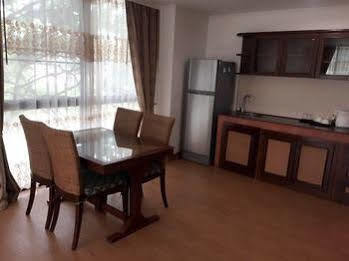 Aster Aparthotel Chiang Mai