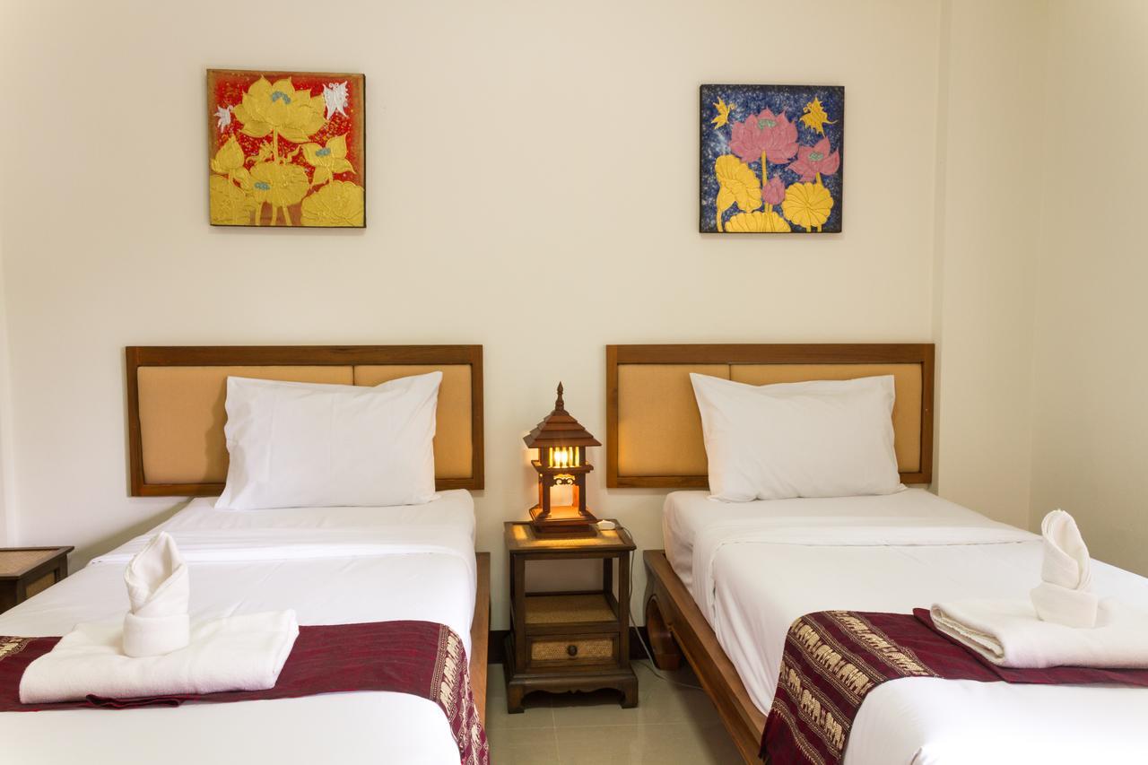 Dphouse Center Of Old 2* Chiang Mai