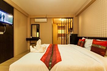 The Basic Hotel 3*