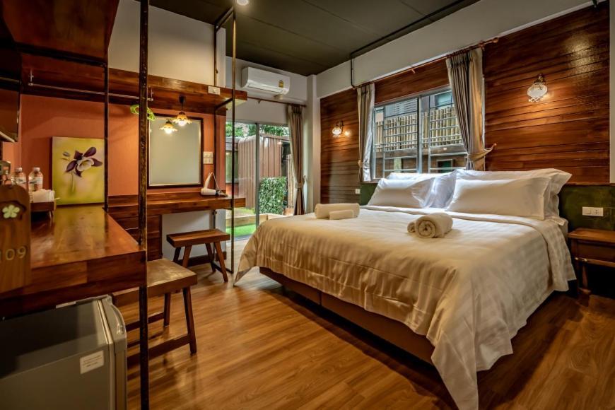 Ingmon House Hotel