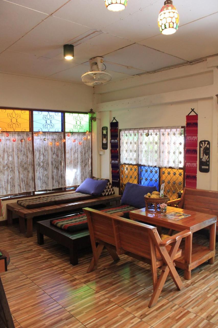 Absolute House Hostel