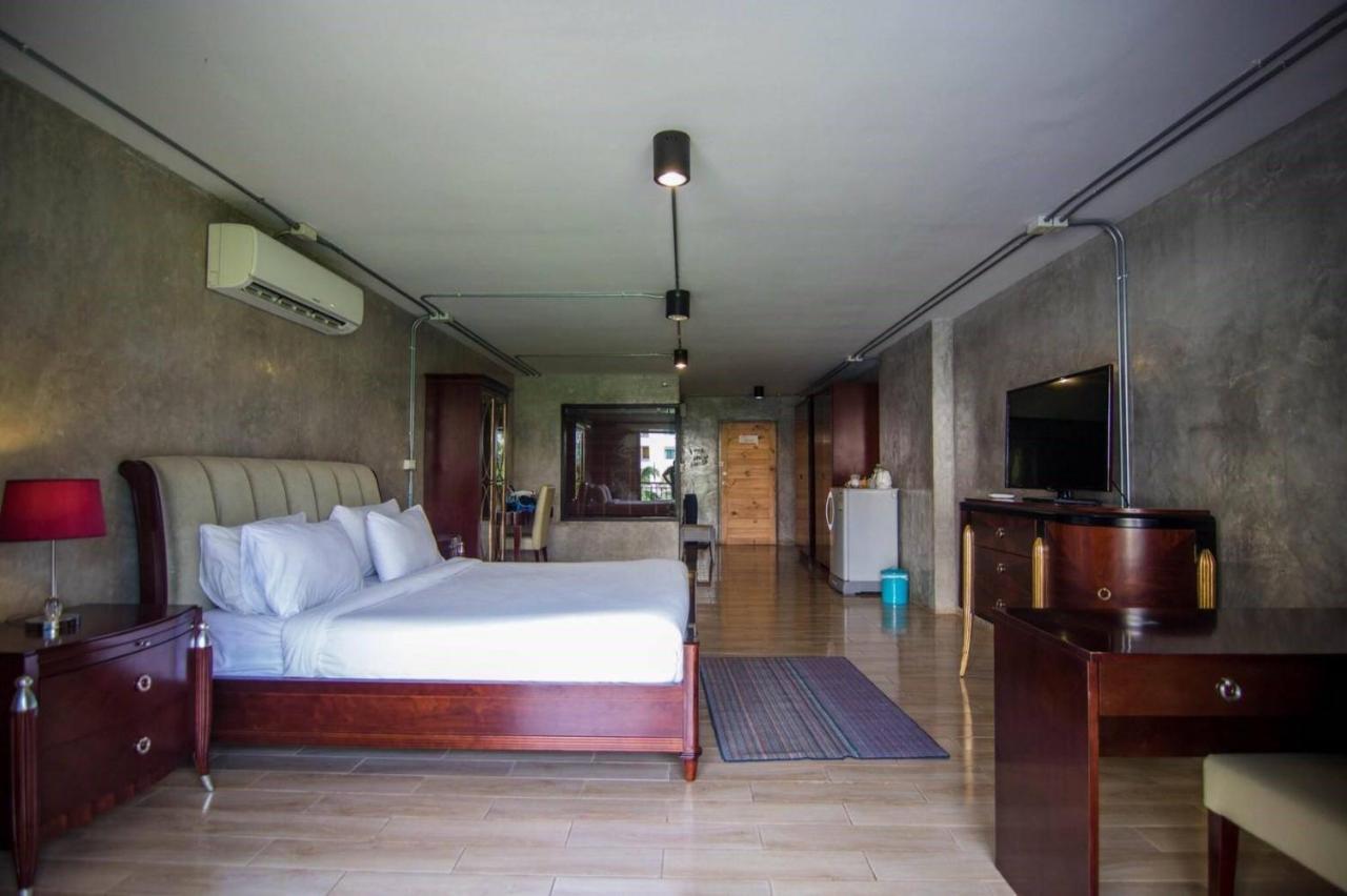 Hotel Prestige Chiang Mai