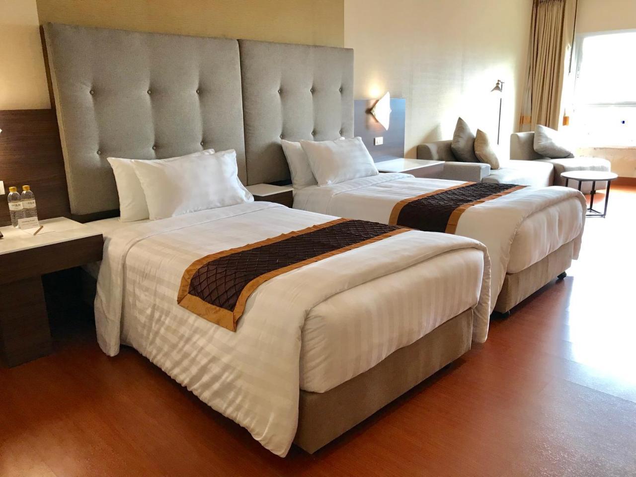 Furama Hotel 4*