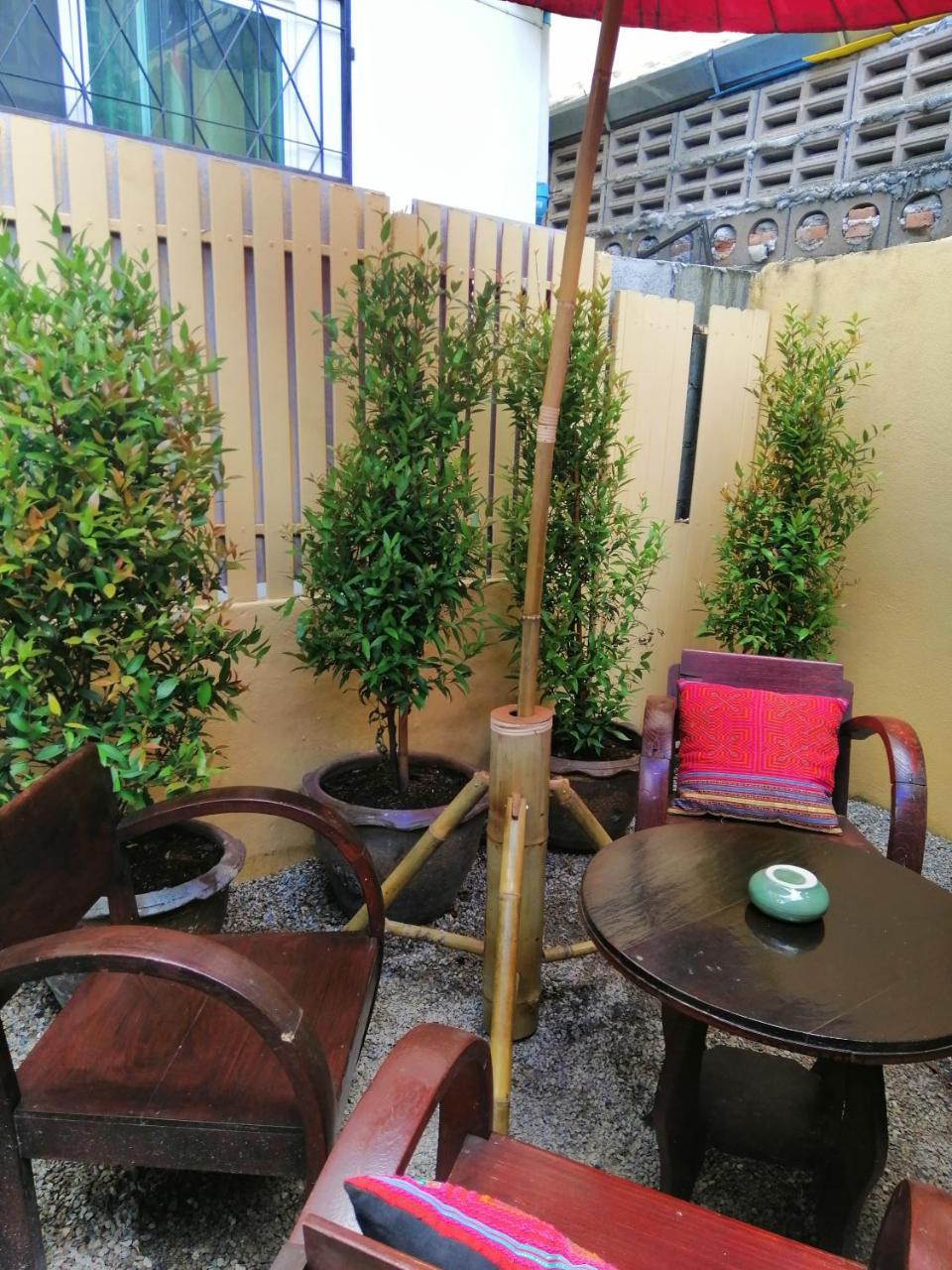 Baan Khun Krub Guest house