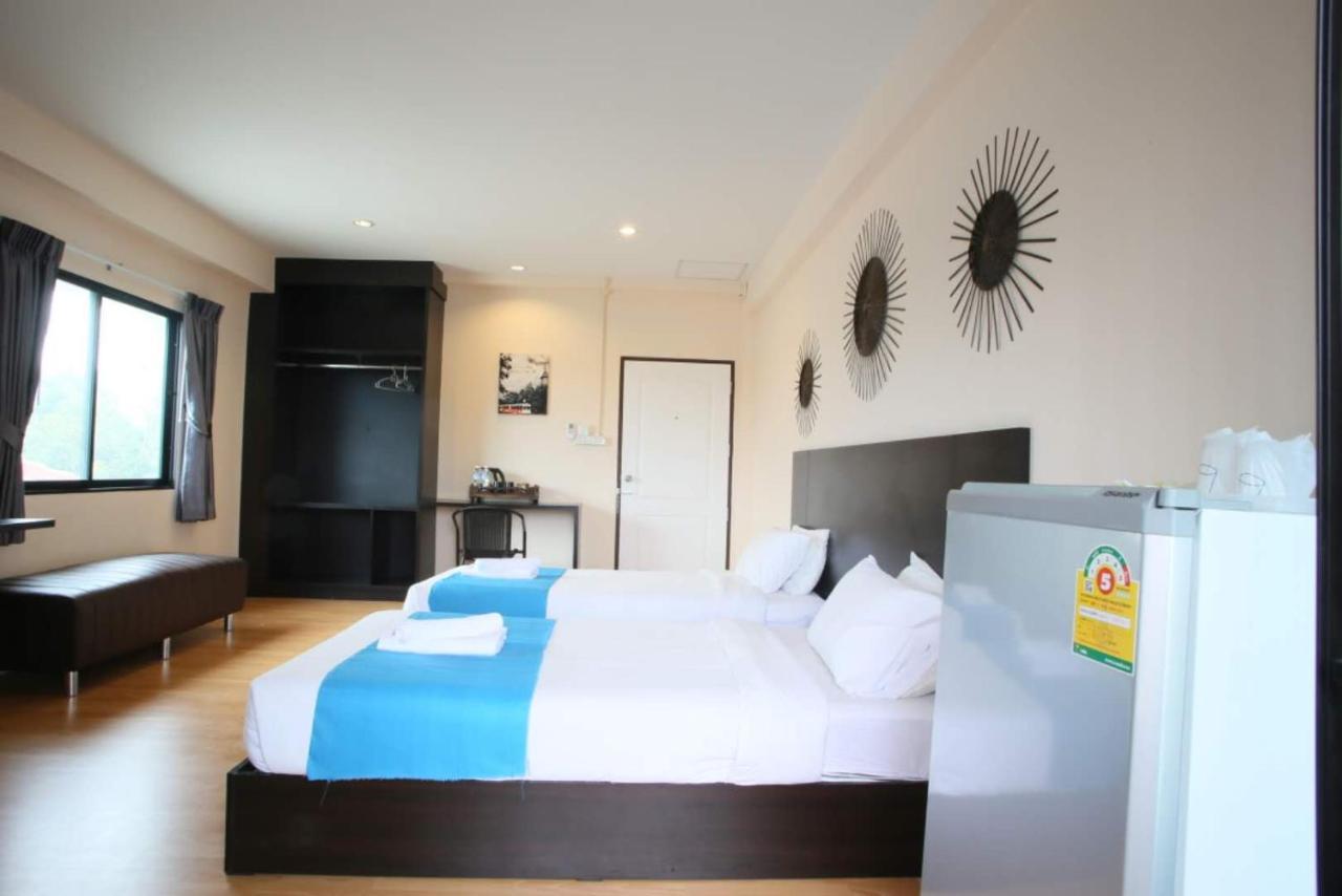 Gem Tree Premium Hotel