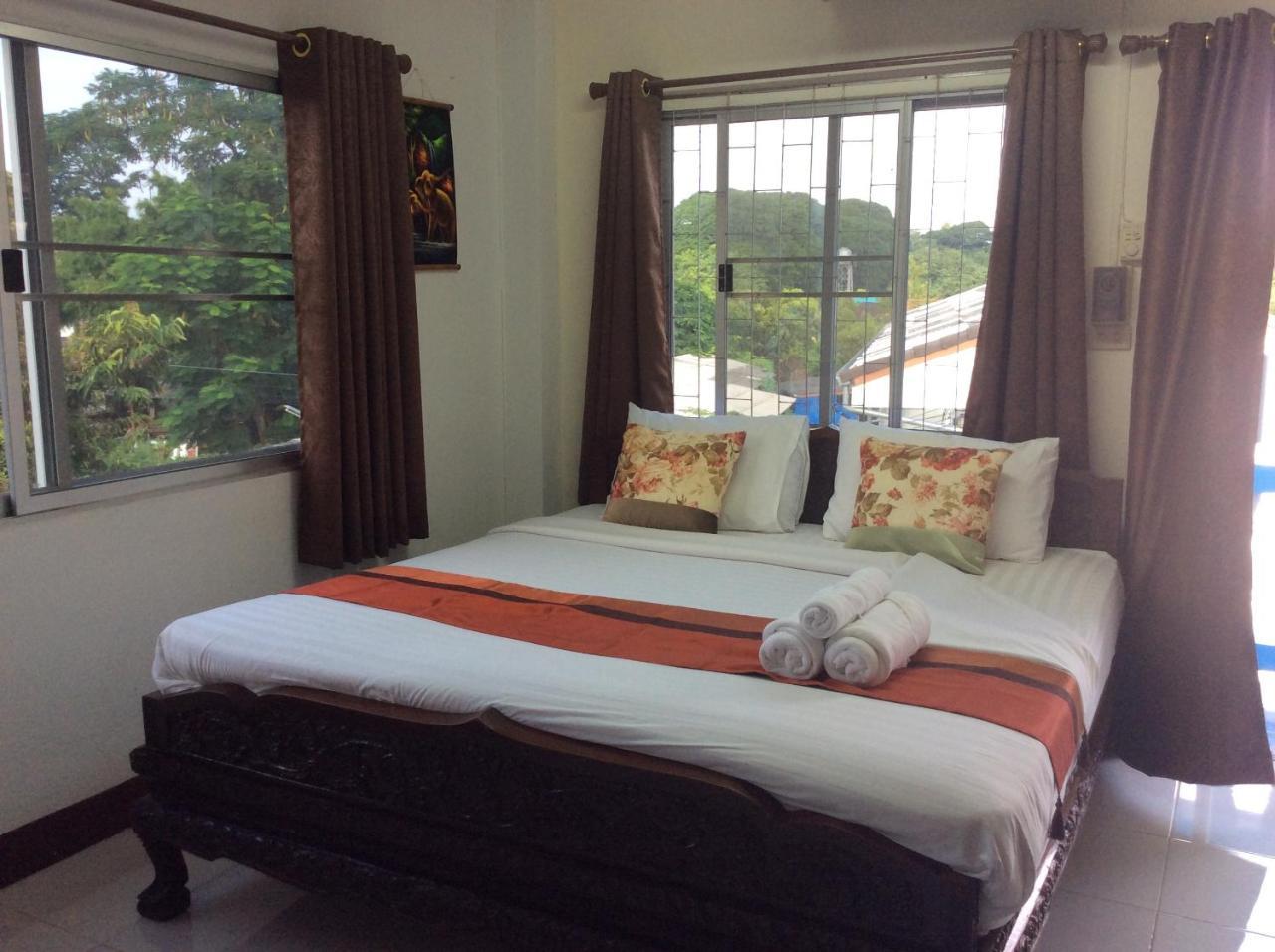 Albergue Saithong House