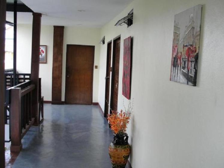 Bed & Breakfast Kaysorn And 2*