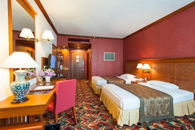 Hotel The Empress - Sha Extra