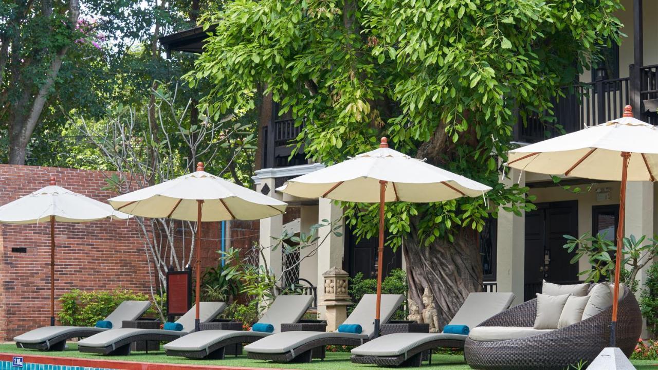 Floral Ayatana Resort 4*