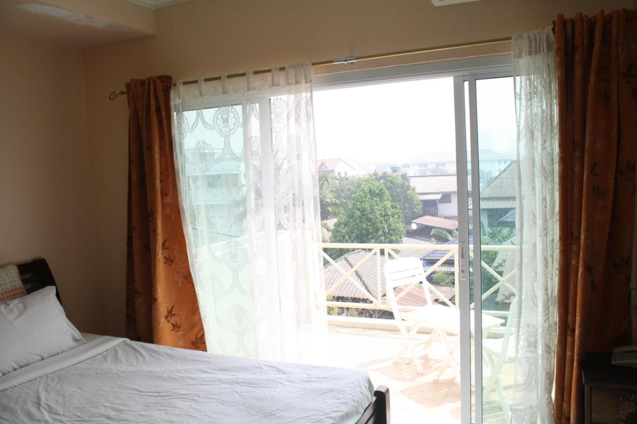 Chiangmai Bupatara Hotel 2*