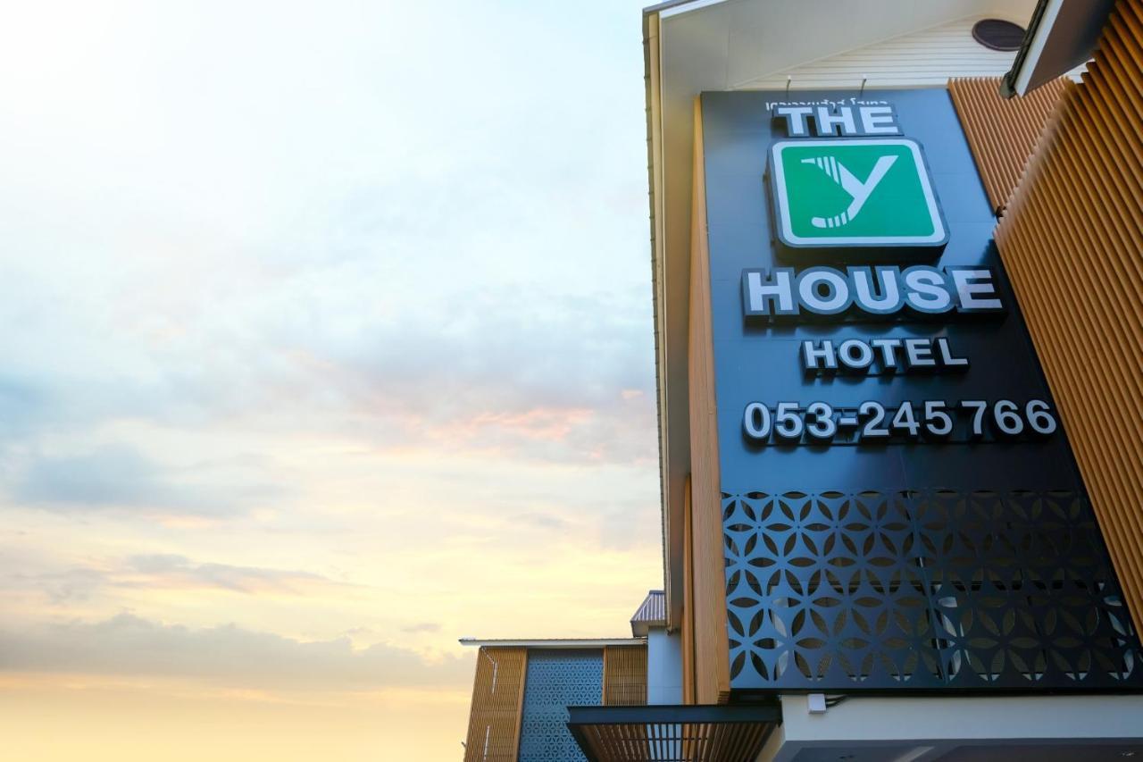 Hotel The Y House 3*