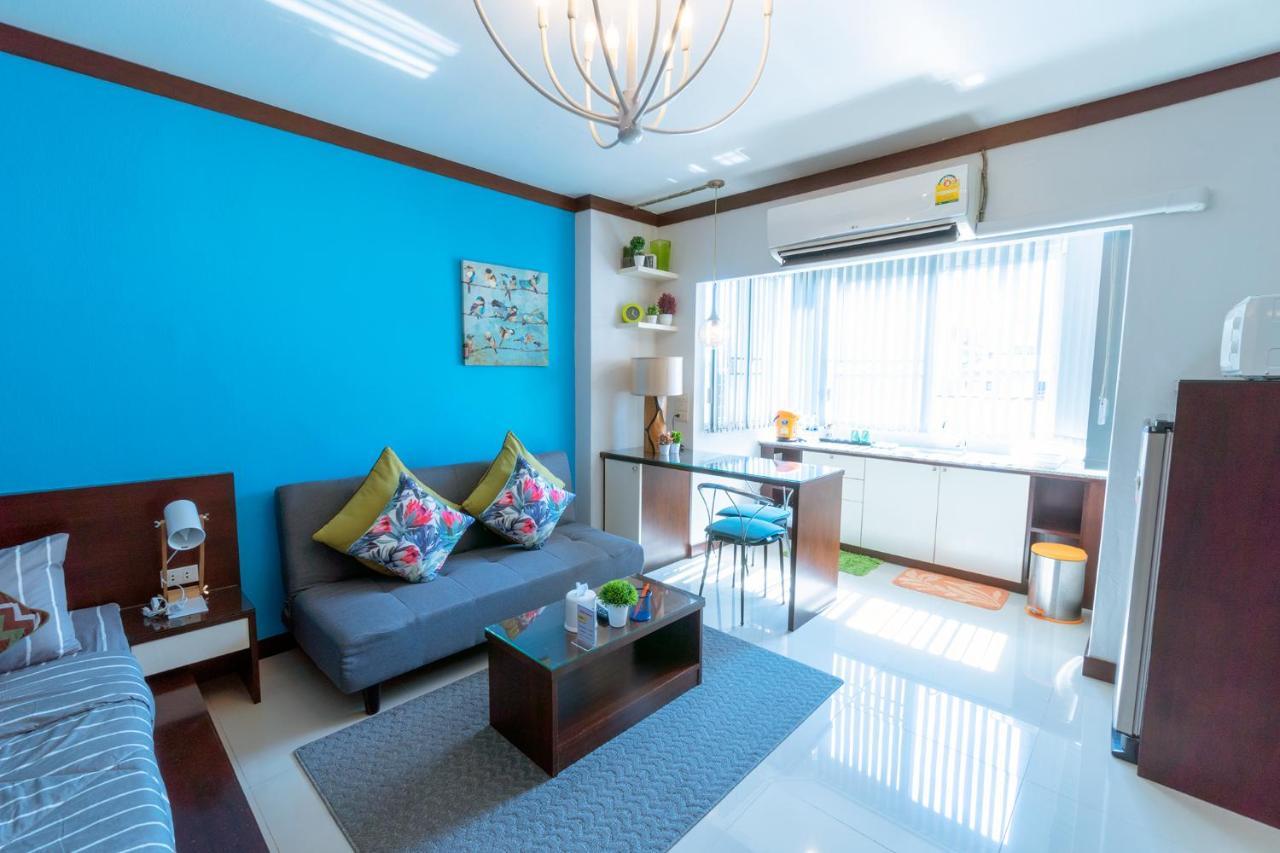 Armo Nimman Apartment