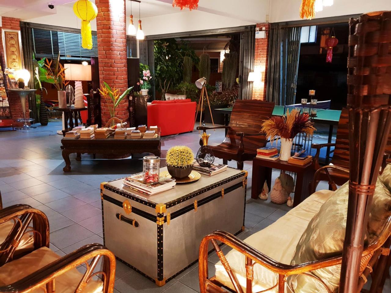 Bed And Terrace 3*