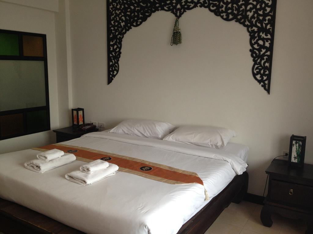 Wangburapa Grand 3* Chiang Mai