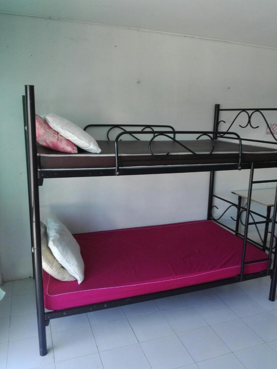 Gondor Hostel