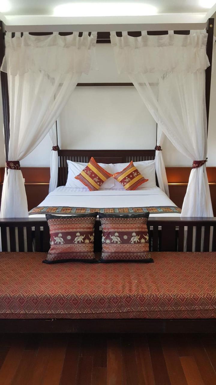 Pingphuplace Smart Check-in 2* Chiang Mai