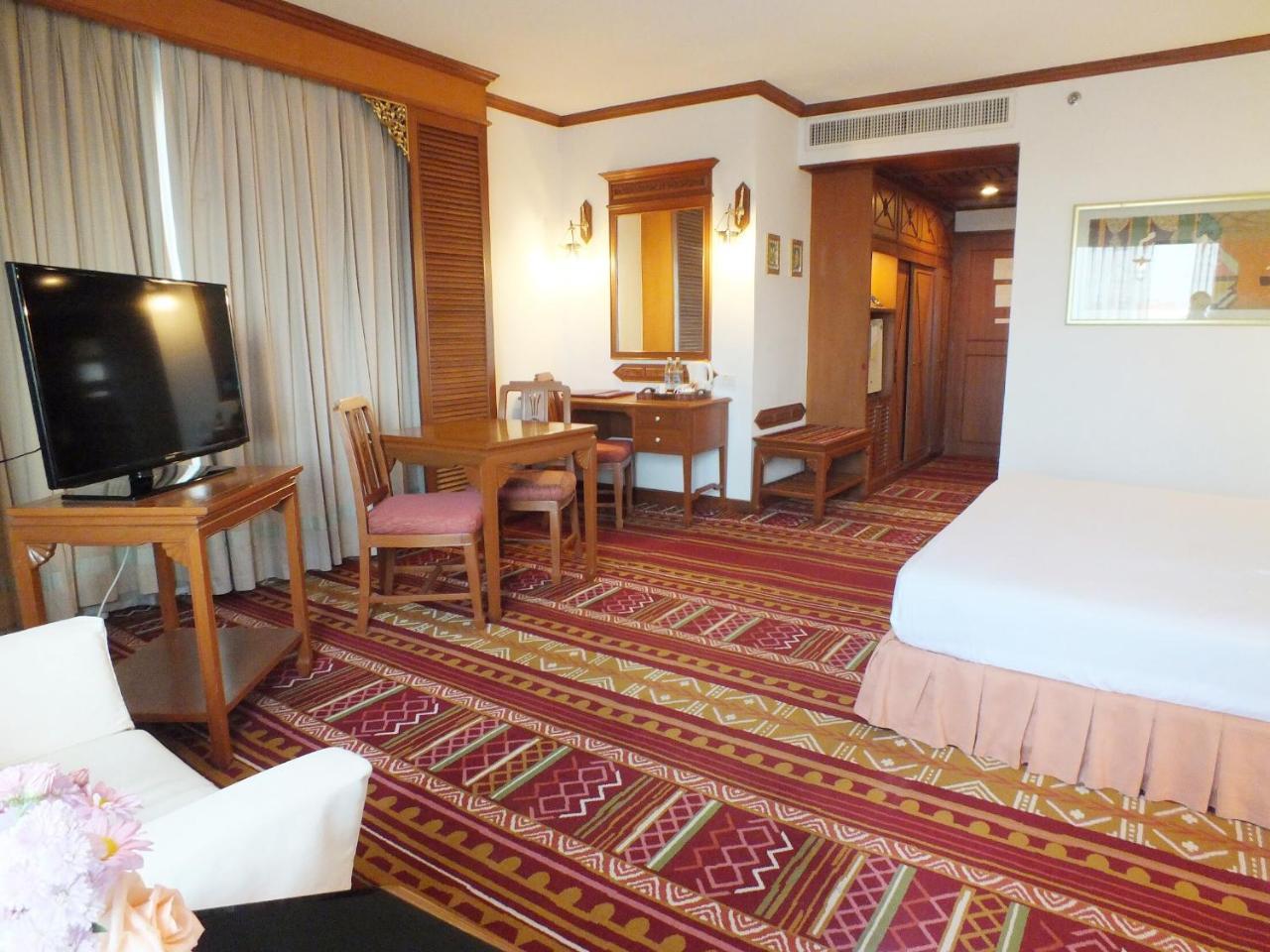 The Park Hotel,