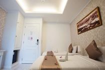 B2 Riverside Colonial