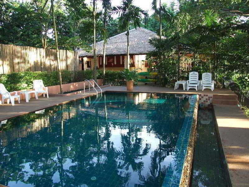 Baan Namping Riverside Village Hotel 3*