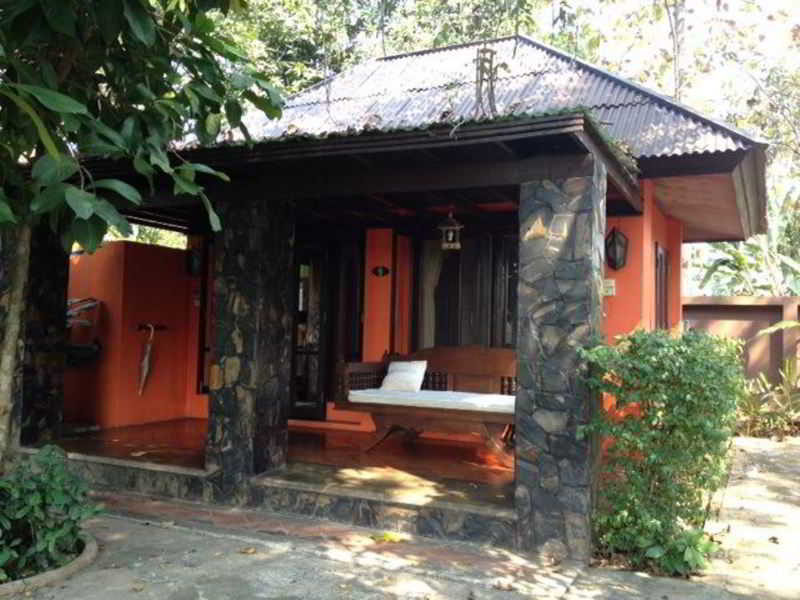 Baan Namping Riverside Village Hotel Chiang Mai