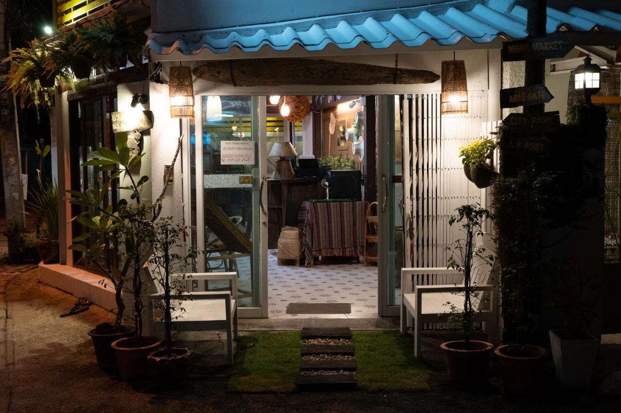 Past Tense Albergue Chiang Mai