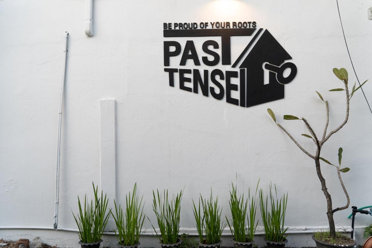 Past Tense Albergue *
