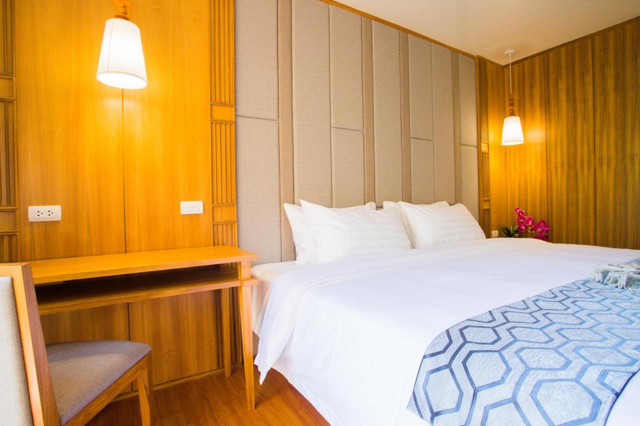 Hotel Lanna Thaphae Chiang Mai