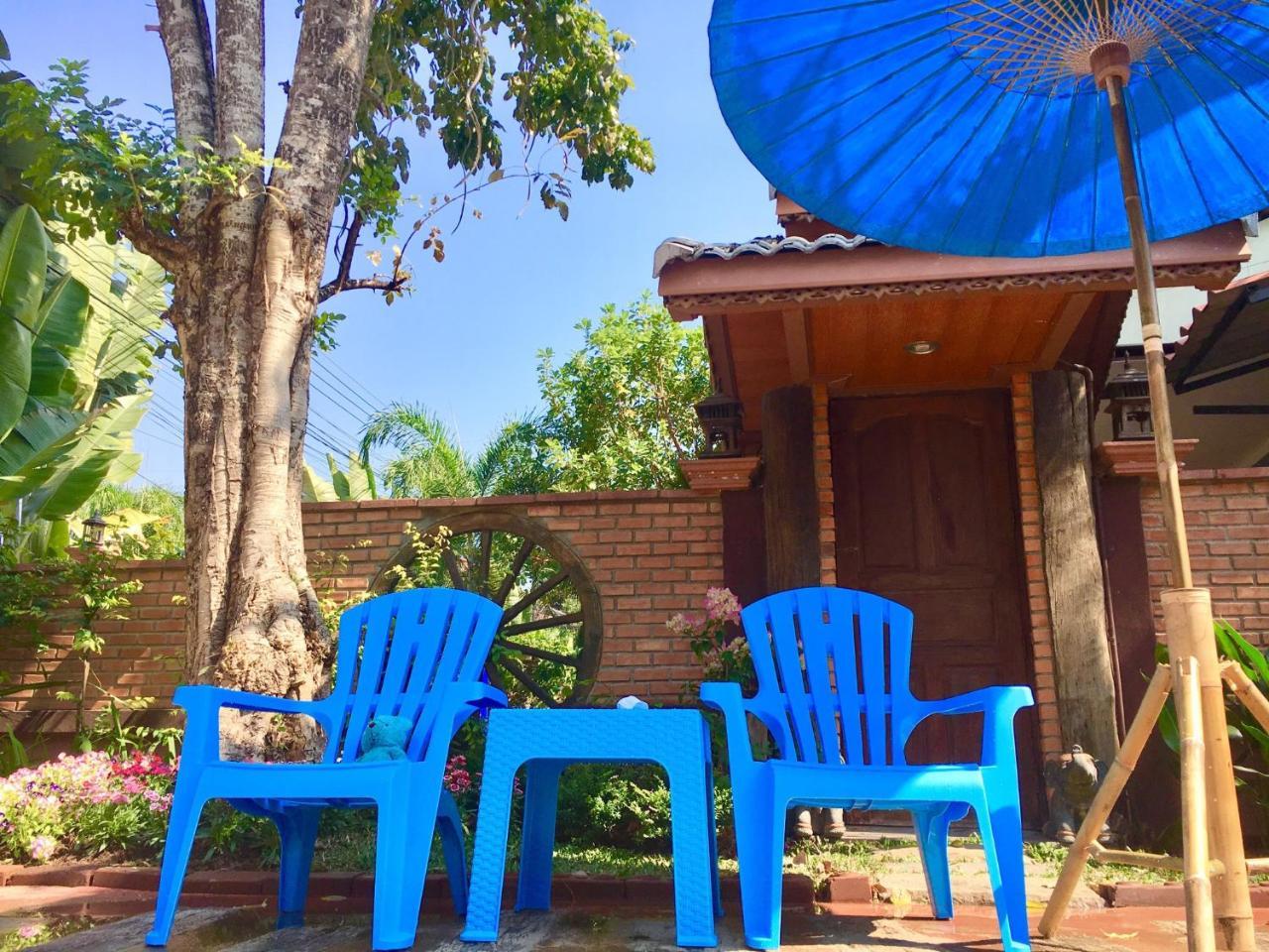 Friend's House Lanna