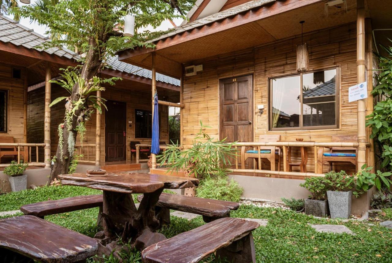 Boutique & Restaurant, Jaidee Bamboo Huts Chiang Mai