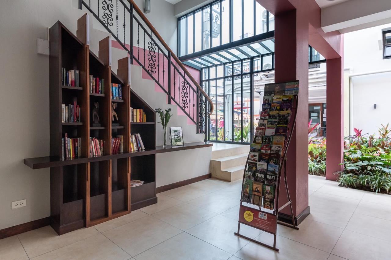 Cozytel Chiangmai Hotel Chiang Mai