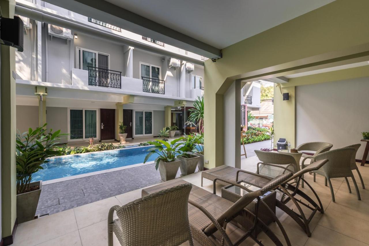Cozytel Chiangmai 3*