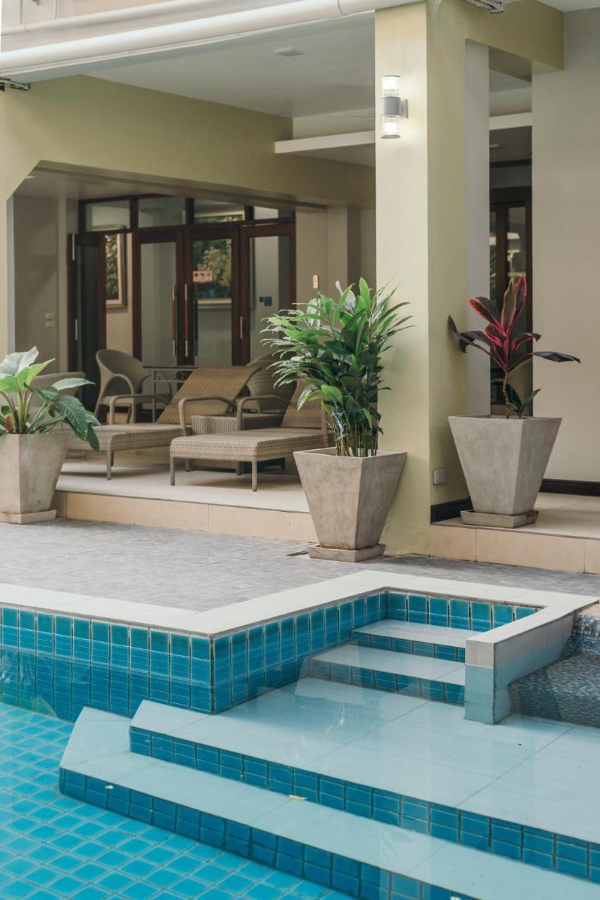 Cozytel Chiangmai 3*