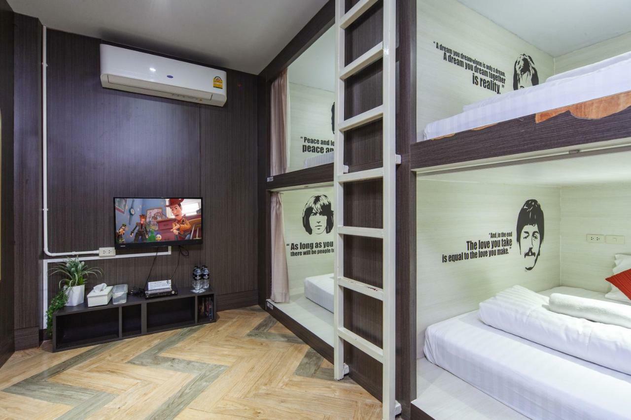 Sleep Walker Poshtel *