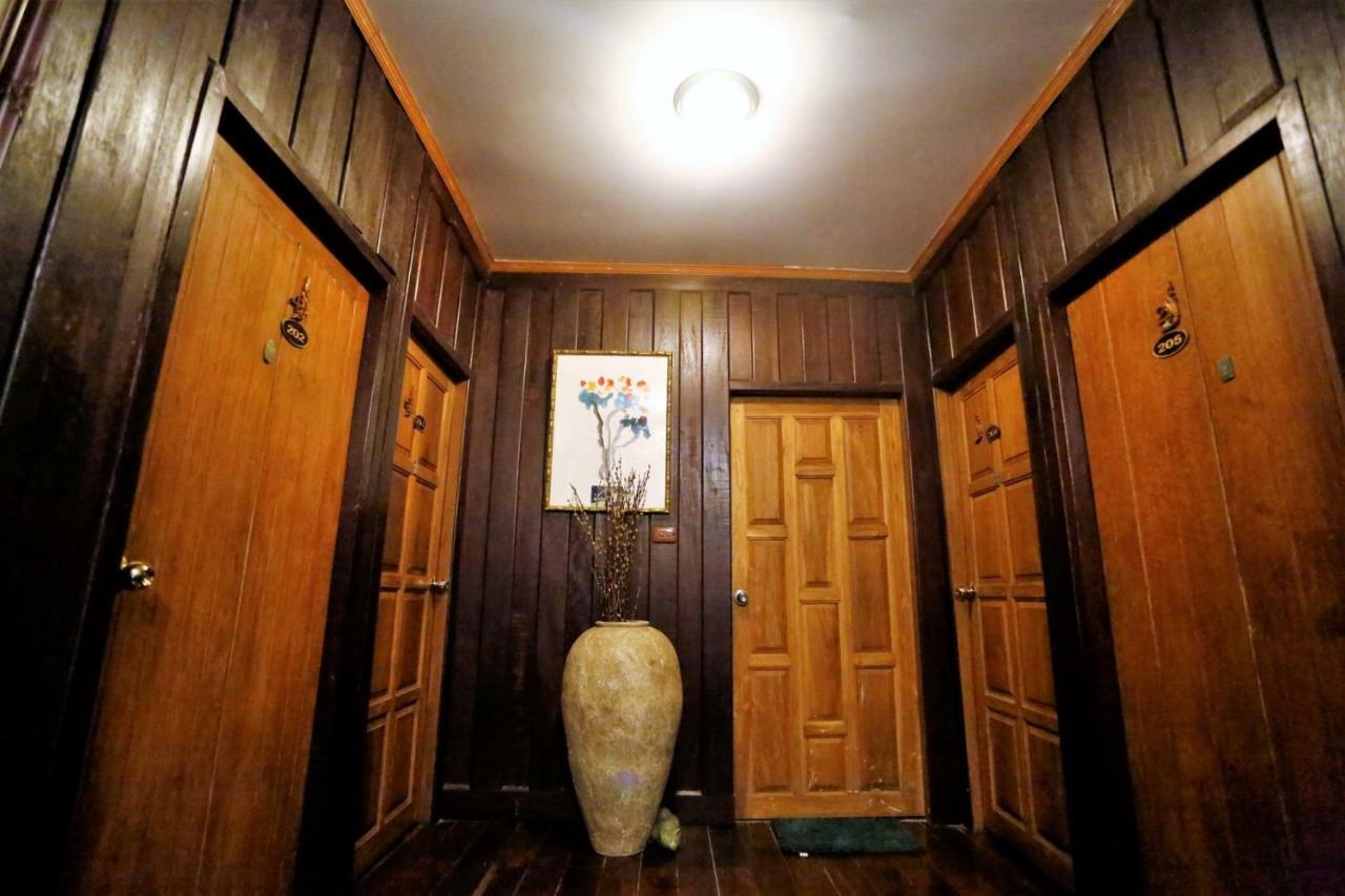 Santitham Guest house 2*