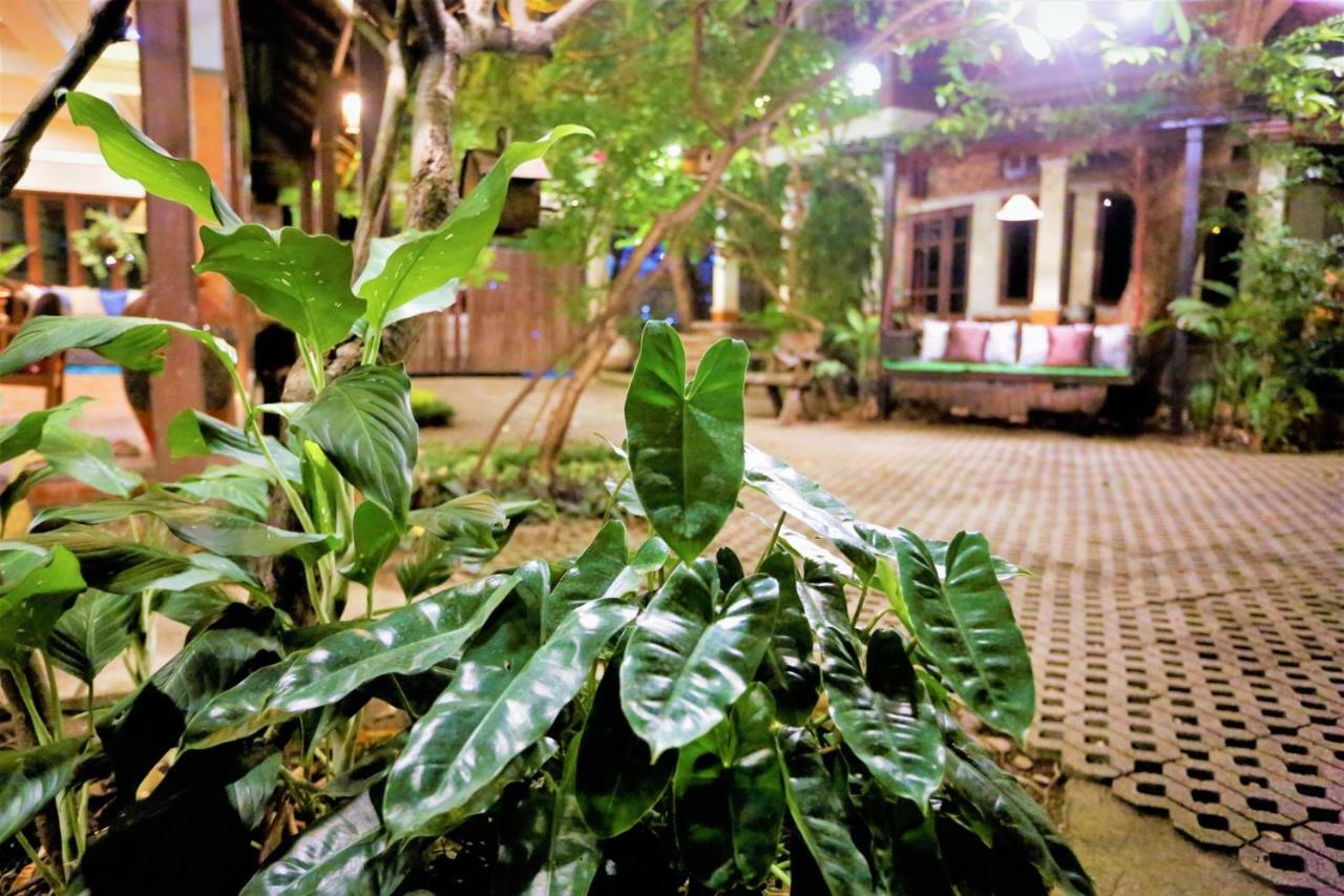 Santitham Guest house Chiang Mai