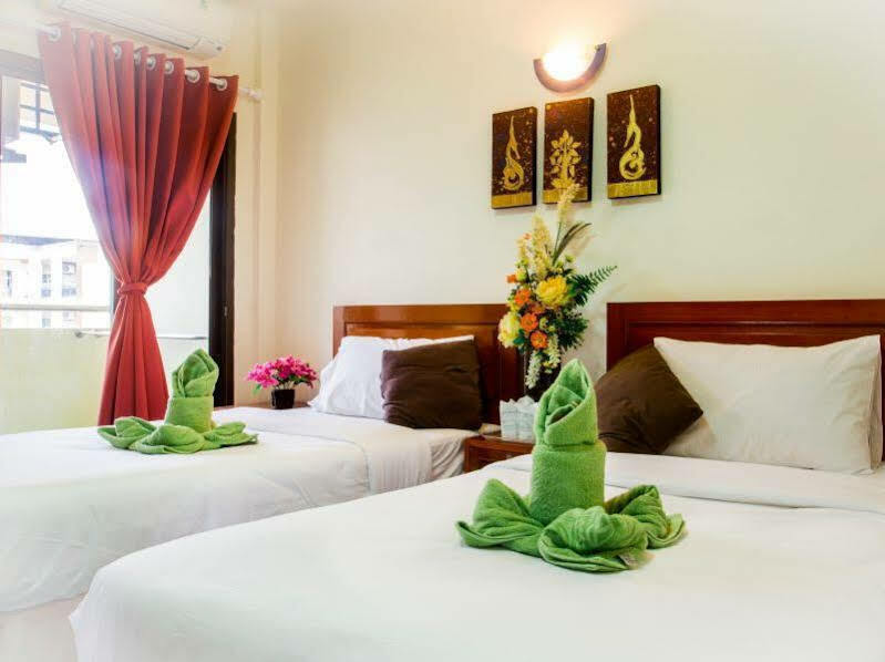 Sahataya Mansion Hotel 2*